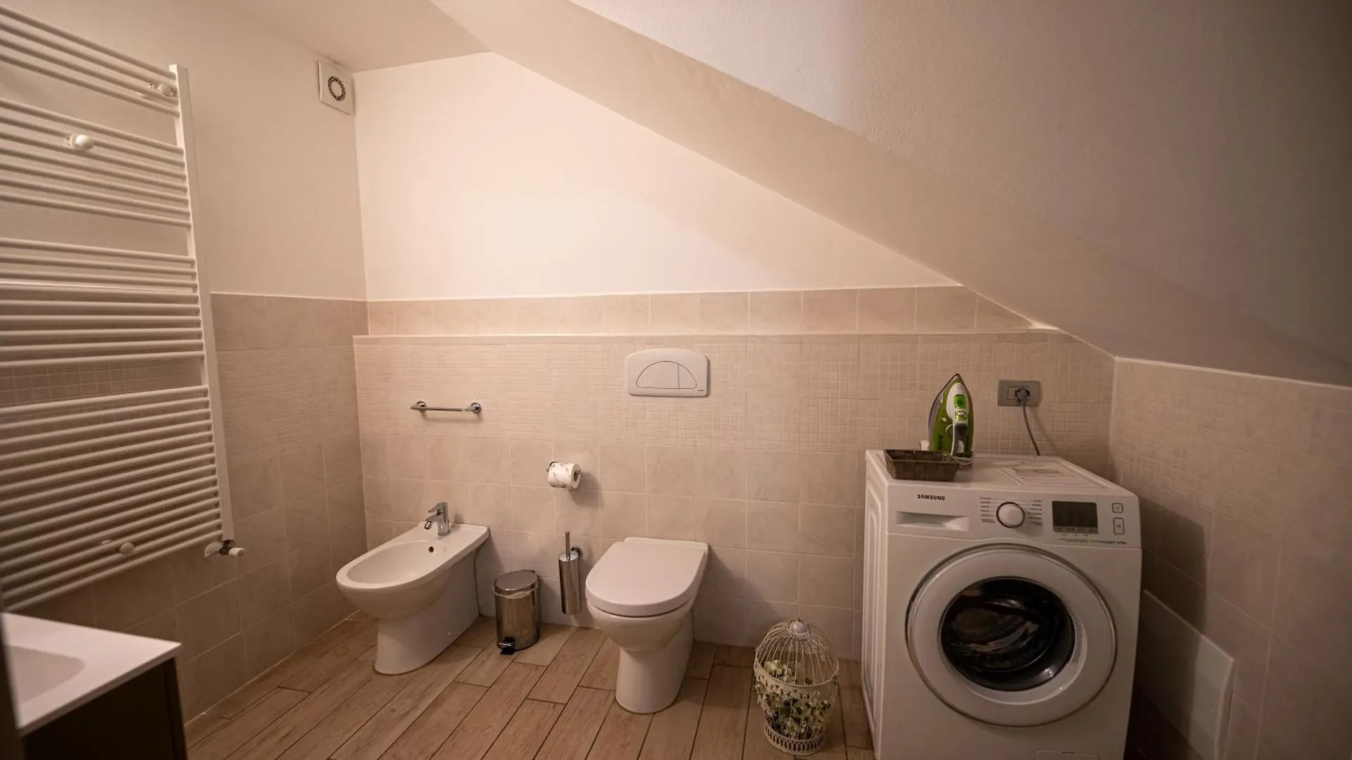 Aparthotel Bellagio Village- 4 Apartments By The Lake - Seasonal Warm Pool And Sauna